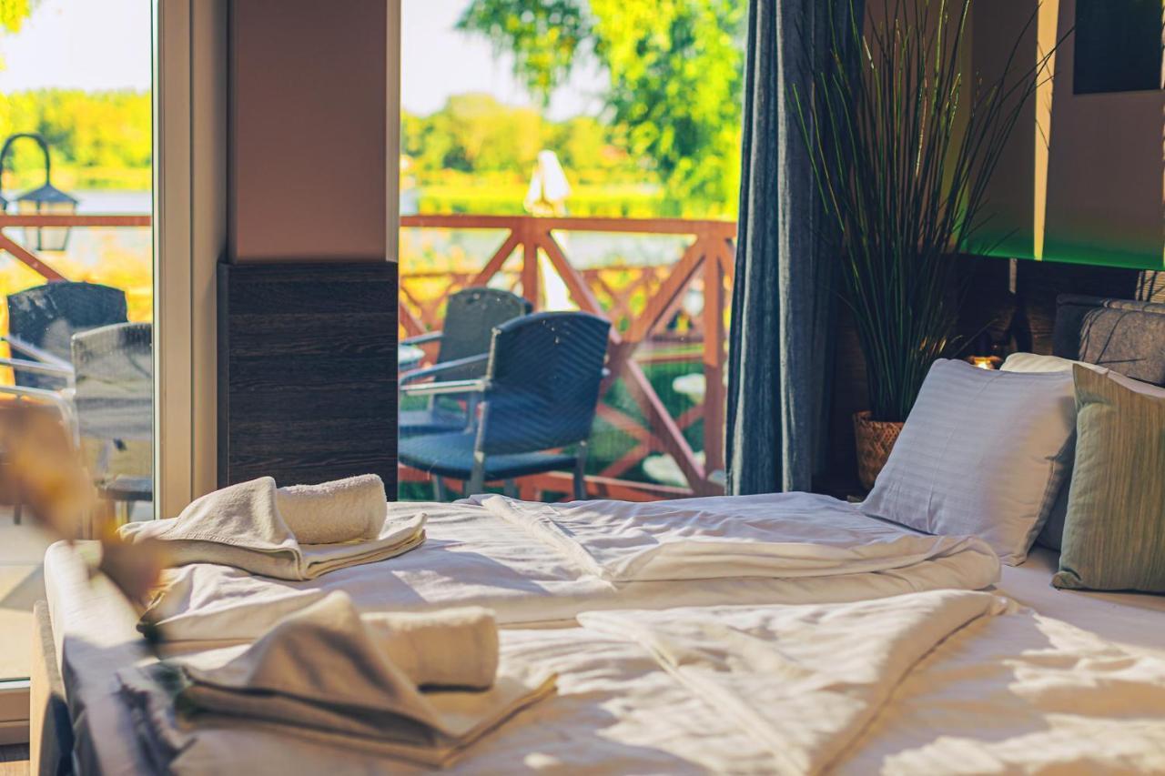 Martoni Resort & Restaurant Szigetszentmárton Eksteriør billede