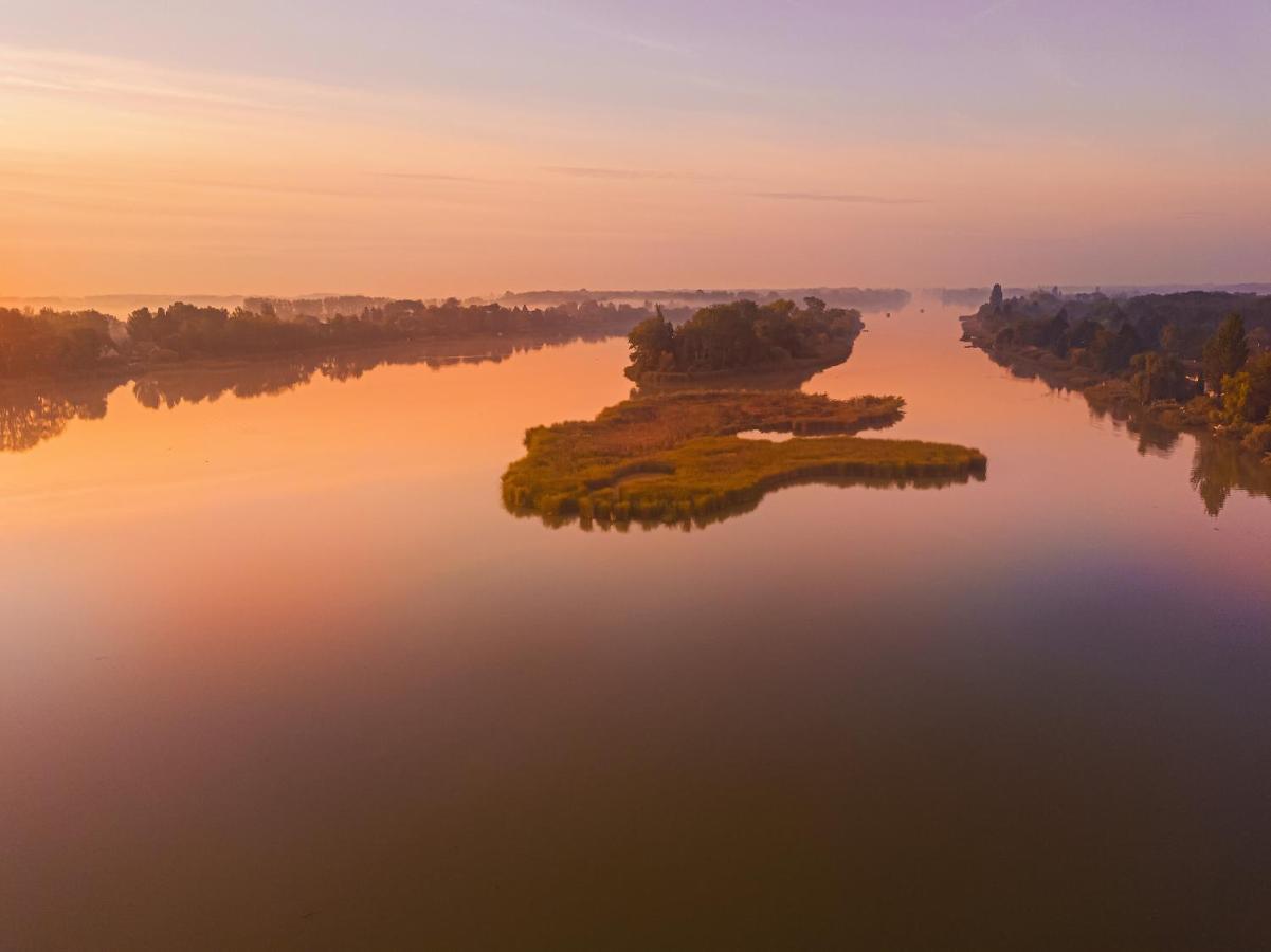 Martoni Resort & Restaurant Szigetszentmárton Eksteriør billede