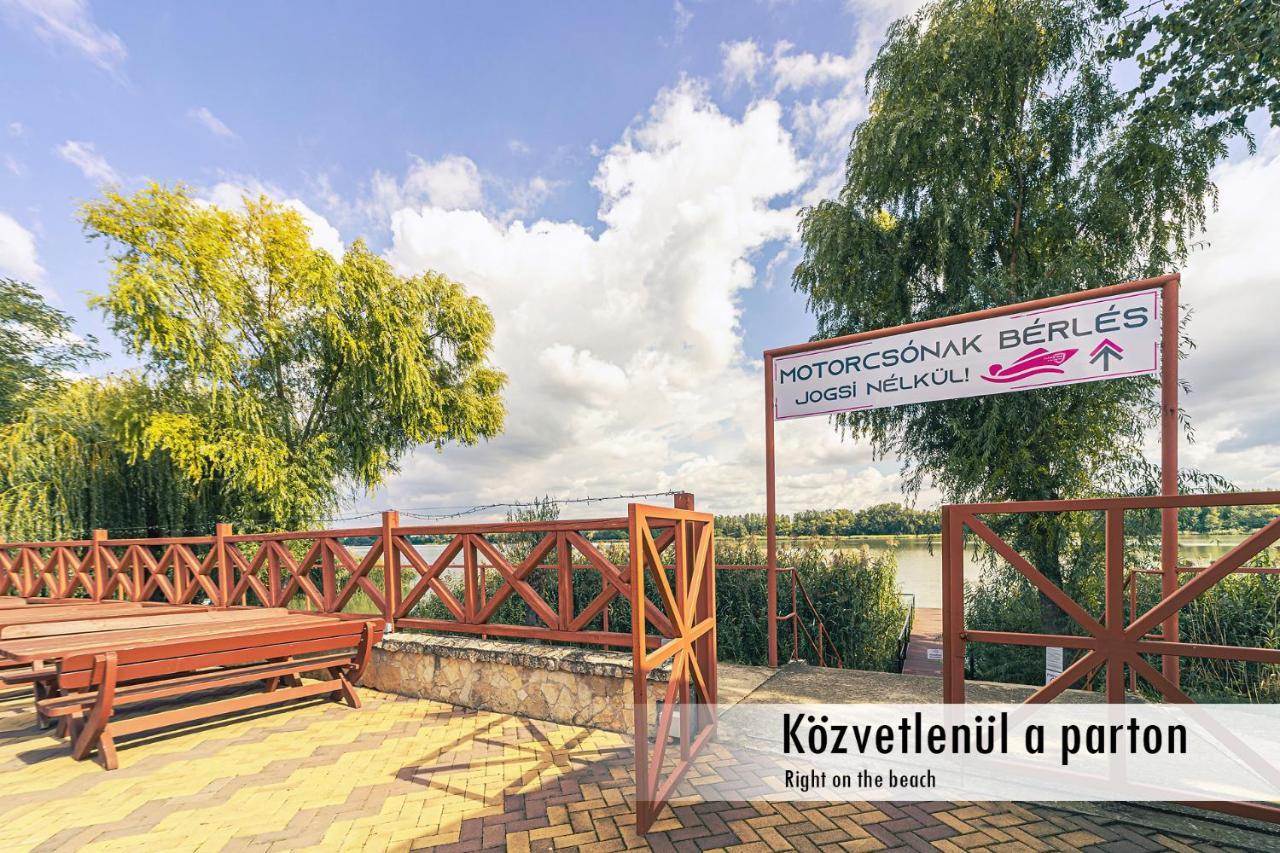 Martoni Resort & Restaurant Szigetszentmárton Eksteriør billede