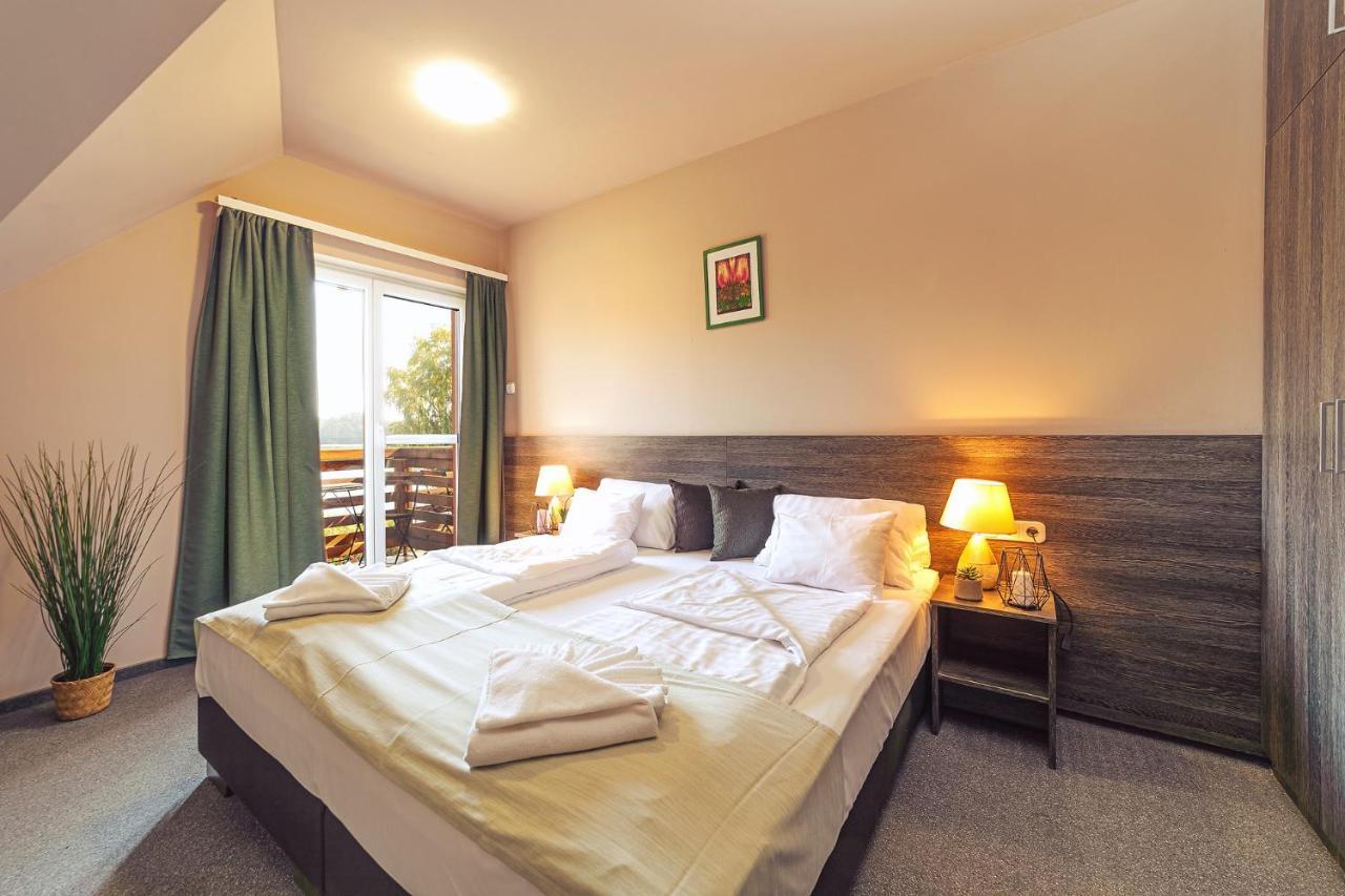 Martoni Resort & Restaurant Szigetszentmárton Eksteriør billede