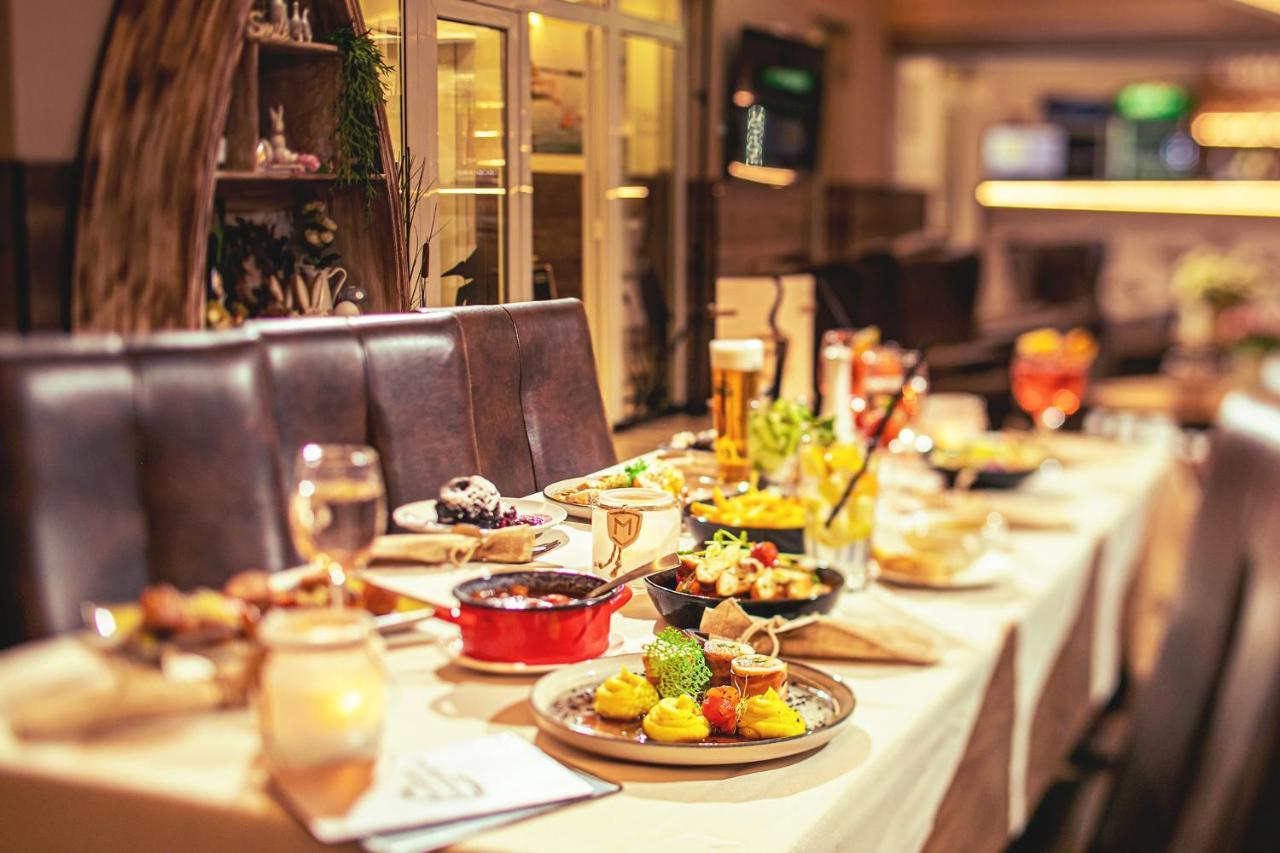 Martoni Resort & Restaurant Szigetszentmárton Eksteriør billede